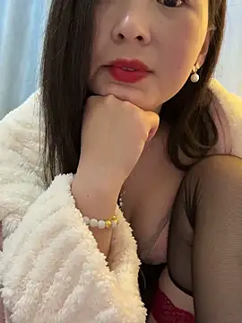 Snapshot of SSSniang- chatting on February 2025 04:37:01 AM SSSniang- online show from February 2025 04:37:01 AM