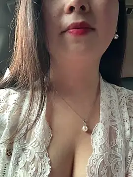 Snapshot of SSSniang- chatting on February 2025 08:28:01 AM SSSniang- online show from February 2025 08:28:01 AM