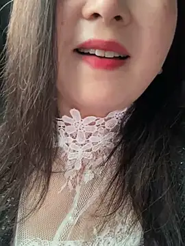 Snapshot of SSSniang- chatting on February 2025 07:23:01 AM SSSniang- online show from February 2025 07:23:01 AM