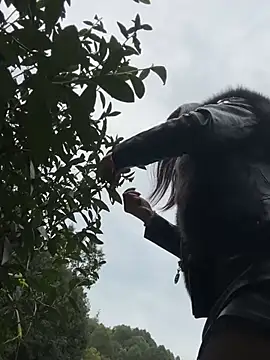 Snapshot of SSSniang- chatting on March 2025 05:42:02 AM SSSniang- online show from March 2025 05:42:02 AM