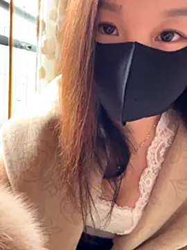 Snapshot of SSSniang- chatting on October 2025 06:03:02 AM SSSniang- online show from October 2025 06:03:02 AM