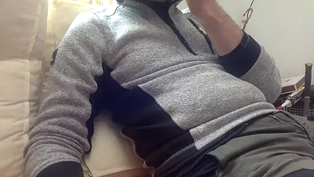 Snapshot of coquin5995 chatting on March 2025 04:13:02 PM coquin5995 online show from March 2025 04:13:02 PM