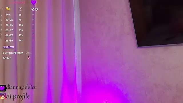 Snapshot of uhlala__ chatting on March 2025 08:02:01 AM uhlala online show from March 2025 08:02:01 AM