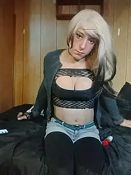 Rebeckalove online show from May 2026 11:17:01 AM