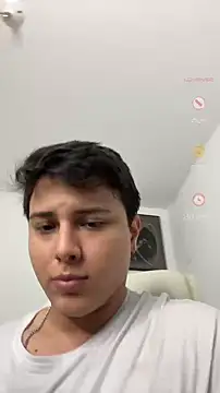 Snapshot of Thom_Ohtani chatting on January 2025 12:25:01 AM Thom Ohtani online show from January 2025 12:25:01 AM