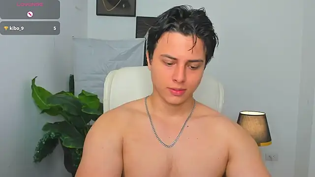 Snapshot of Thom_Ohtani chatting on February 2025 02:25:02 PM Thom Ohtani online show from February 2025 02:25:02 PM