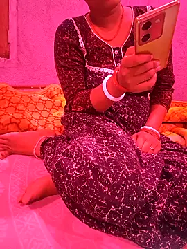 Snapshot of nikitacute23 chatting on January 2025 10:10:02 AM nikitacute23 online show from January 2025 10:10:02 AM