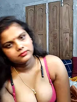 Snapshot of nikitacute23 chatting on March 2025 06:22:02 PM nikitacute23 online show from March 2025 06:22:02 PM