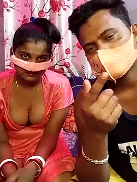 Snapshot of nikitacute23 chatting on March 2025 05:17:02 PM nikitacute23 online show from March 2025 05:17:02 PM