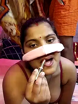 Snapshot of nikitacute23 chatting on March 2025 07:47:01 AM nikitacute23 online show from March 2025 07:47:01 AM