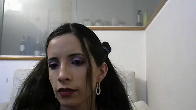 Snapshot of amabel_zambrano chatting on January 2025 08:43:01 AM amabel zambrano online show from January 2025 08:43:01 AM