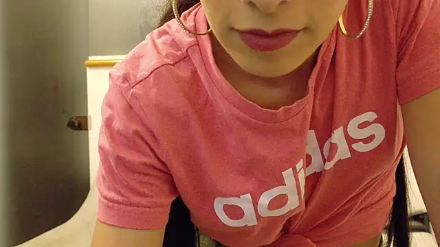 Snapshot of amabel_zambrano chatting on March 2025 08:48:01 AM amabel zambrano online show from March 2025 08:48:01 AM