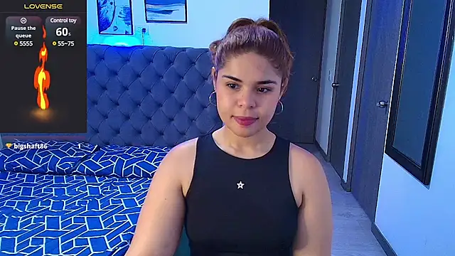 Snapshot of stellaallen24 chatting on March 2025 12:27:02 AM stellaallen24 online show from March 2025 12:27:02 AM