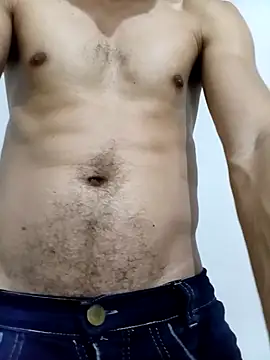 Snapshot of MagrinhoSaradoo chatting on February 2026 03:27:02 AM MagrinhoSaradoo online show from February 2026 03:27:02 AM