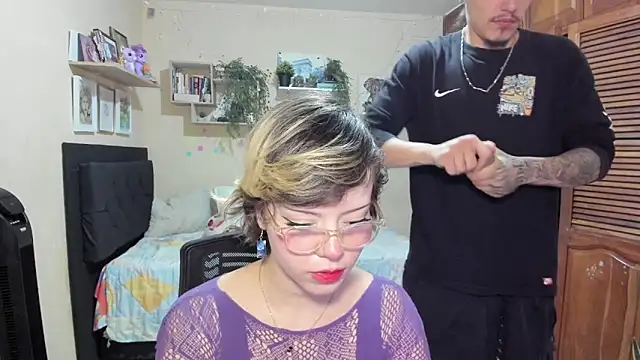 Snapshot of Blondandtattoofaced chatting on January 2025 04:33:02 AM Blondandtattoofaced online show from January 2025 04:33:02 AM