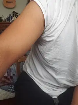 Snapshot of pitorico_bb chatting on November 2025 02:05:02 PM pitorico bb online show from November 2025 02:05:02 PM