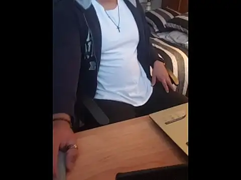 Snapshot of pitorico_bb chatting on December 2025 11:53:01 PM pitorico bb online show from December 2025 11:53:01 PM