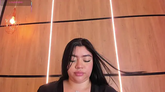 Snapshot of ashlyn_parker chatting on November 2025 08:55:01 PM ashlyn parker online show from November 2025 08:55:01 PM