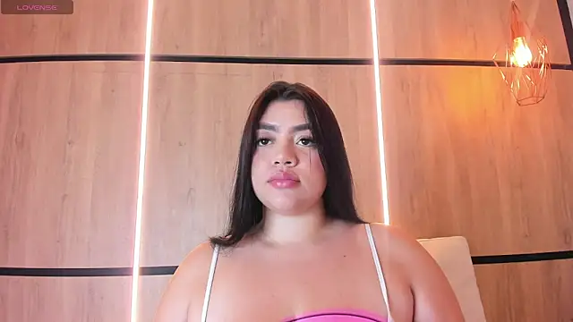 Snapshot of ashlyn_parker chatting on December 2025 08:14:02 PM ashlyn parker online show from December 2025 08:14:02 PM