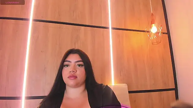 Snapshot of ashlyn_parker chatting on December 2025 06:36:02 PM ashlyn parker online show from December 2025 06:36:02 PM