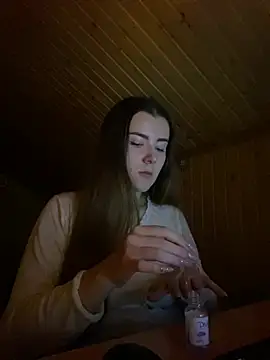 mewKate online show from January 2025 06:14:01 PM