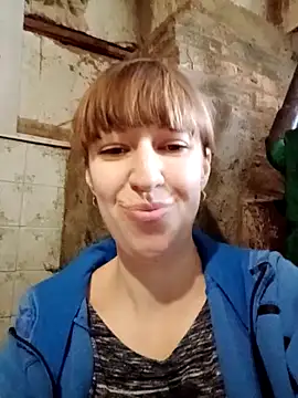 Snapshot of Calibers2932 chatting on February 2025 09:27:01 AM Calibers2932 online show from February 2025 09:27:01 AM