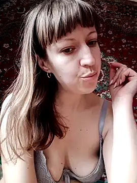 Snapshot of Calibers2932 chatting on March 2025 12:43:02 PM Calibers2932 online show from March 2025 12:43:02 PM