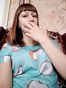 Snapshot of Calibers2932 chatting on March 2025 06:43:02 AM Calibers2932 online show from March 2025 06:43:02 AM