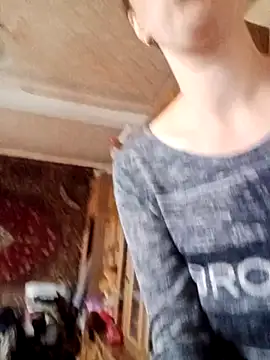 Snapshot of Calibers2932 chatting on September 2025 06:59:01 AM Calibers2932 online show from September 2025 06:59:01 AM