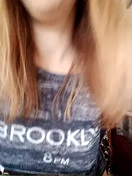 Snapshot of Calibers2932 chatting on September 2025 08:16:02 AM Calibers2932 online show from September 2025 08:16:02 AM