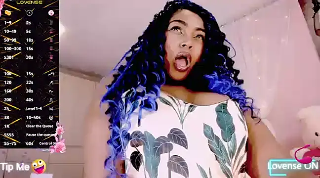 Aliana Ross online show from February 2025 11:53:01 AM