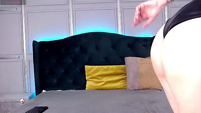 AshlineKatte online show from March 2025 06:19:02 PM