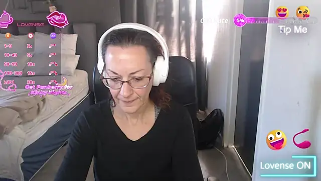 boeslaboes1 online show from May 2026 05:34:02 AM