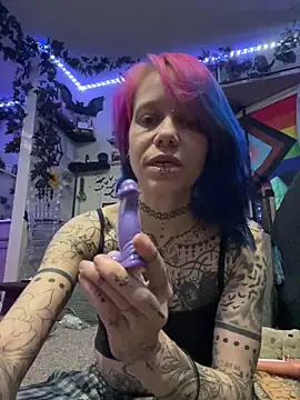 trashbrat online show from April 2026 10:02:02 AM