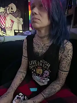 Snapshot of trashbrat chatting on June 2026 11:56:02 AM trashbrat online show from June 2026 11:56:02 AM