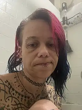 Snapshot of trashbrat chatting on July 2026 04:40:02 AM trashbrat online show from July 2026 04:40:02 AM