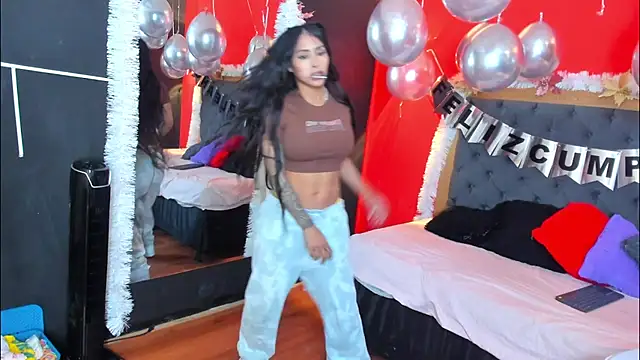 Charlot Vega  online show from January 2026 05:27:02 PM