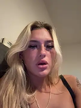 PrettyPrincess69x online show from March 2025 10:20:01 PM