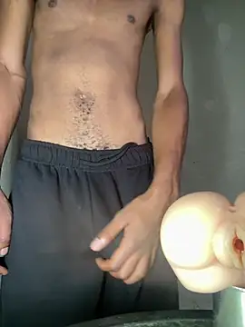 Snapshot of triplebeast chatting on February 2026 06:22:02 AM triplebeast online show from February 2026 06:22:02 AM