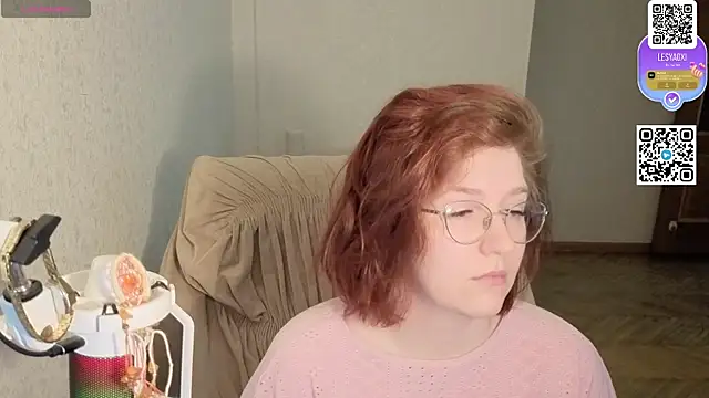 LesyaOxi online show from September 2025 09:31:02 AM