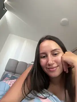 Jullya x online show from June 2026 09:07:02 PM
