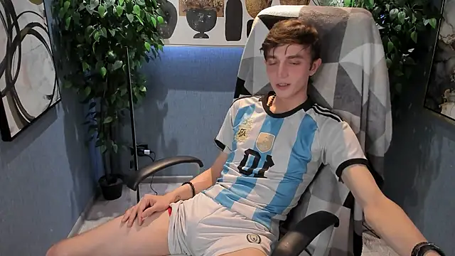 John Weasley online show from September 2025 09:16:02 PM