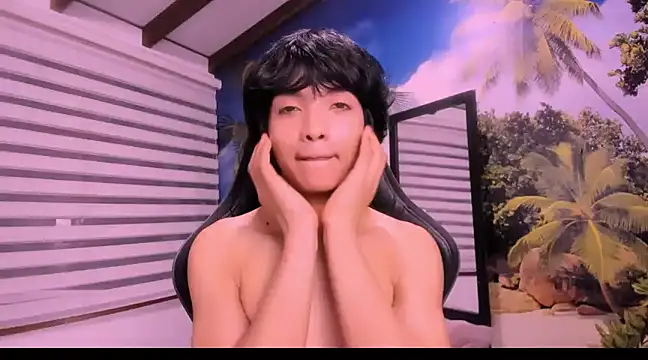 AllanYong18 online show from January 2025 06:43:02 AM