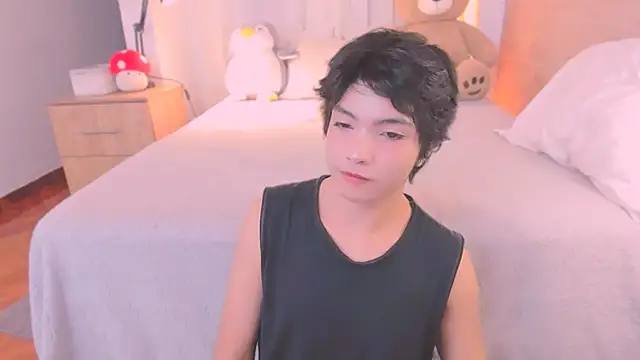 AllanYong18 online show from February 2026 08:00:02 AM