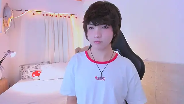 AllanYong18 online show from July 2026 09:02:01 AM