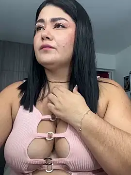 Snapshot of karla_hotgirl chatting on March 2025 03:22:02 AM karla hotgirl online show from March 2025 03:22:02 AM