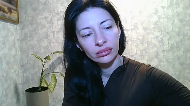 LissaBlossom online show from May 2026 05:13:01 AM