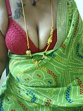 Snapshot of sriyazhini chatting on March 2025 05:37:01 PM sriyazhini online show from March 2025 05:37:01 PM