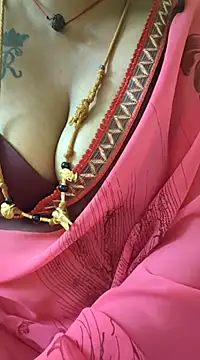 Snapshot of sriyazhini chatting on March 2025 06:58:02 AM sriyazhini online show from March 2025 06:58:02 AM