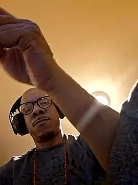 MrDaddyBbSnake online show from March 2026 04:51:01 AM